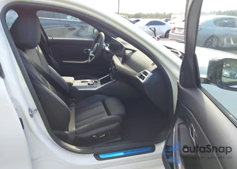 2025 BMW 330I from USA, damaged, VIN 3MW69CW04S8F21186